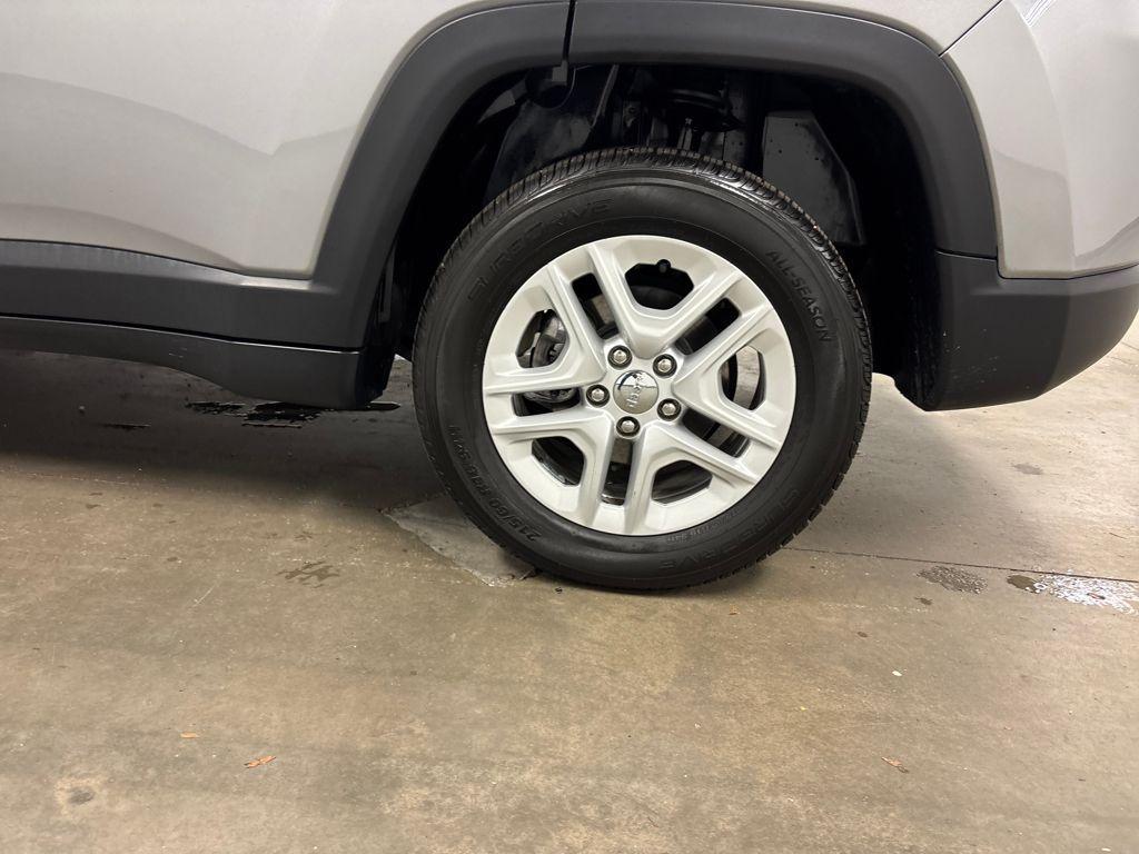 used 2021 Jeep Compass car, priced at $15,900