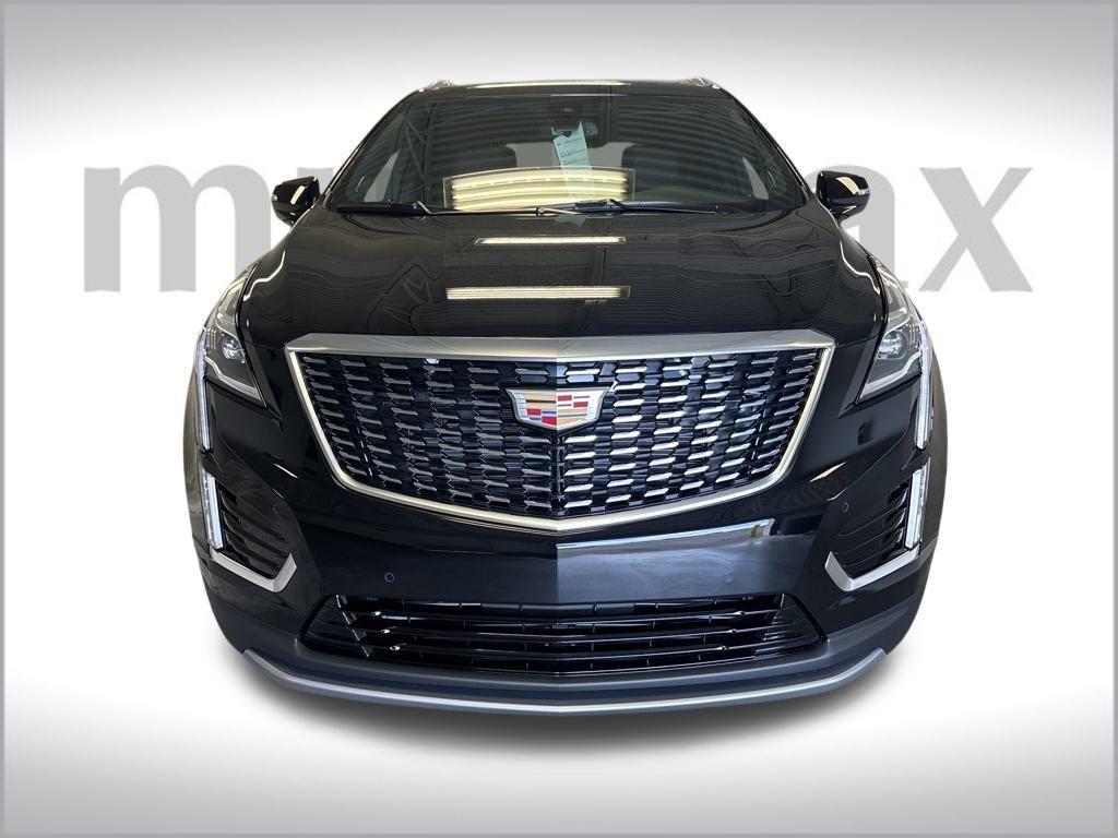 new 2025 Cadillac XT5 car, priced at $51,715
