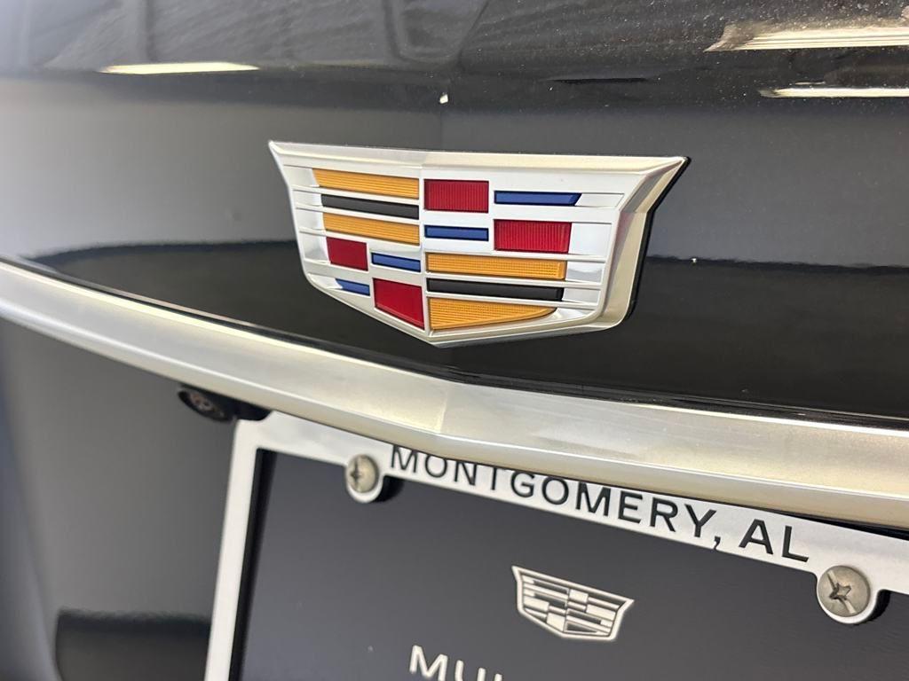 new 2025 Cadillac XT5 car, priced at $51,715