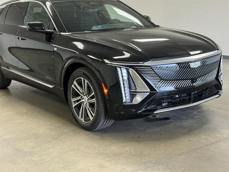 new 2024 Cadillac LYRIQ car, priced at $69,605