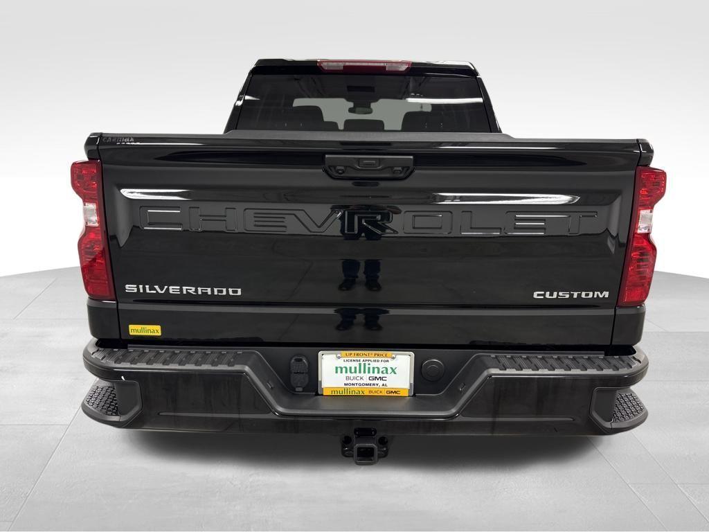used 2025 Chevrolet Silverado 1500 car, priced at $38,900