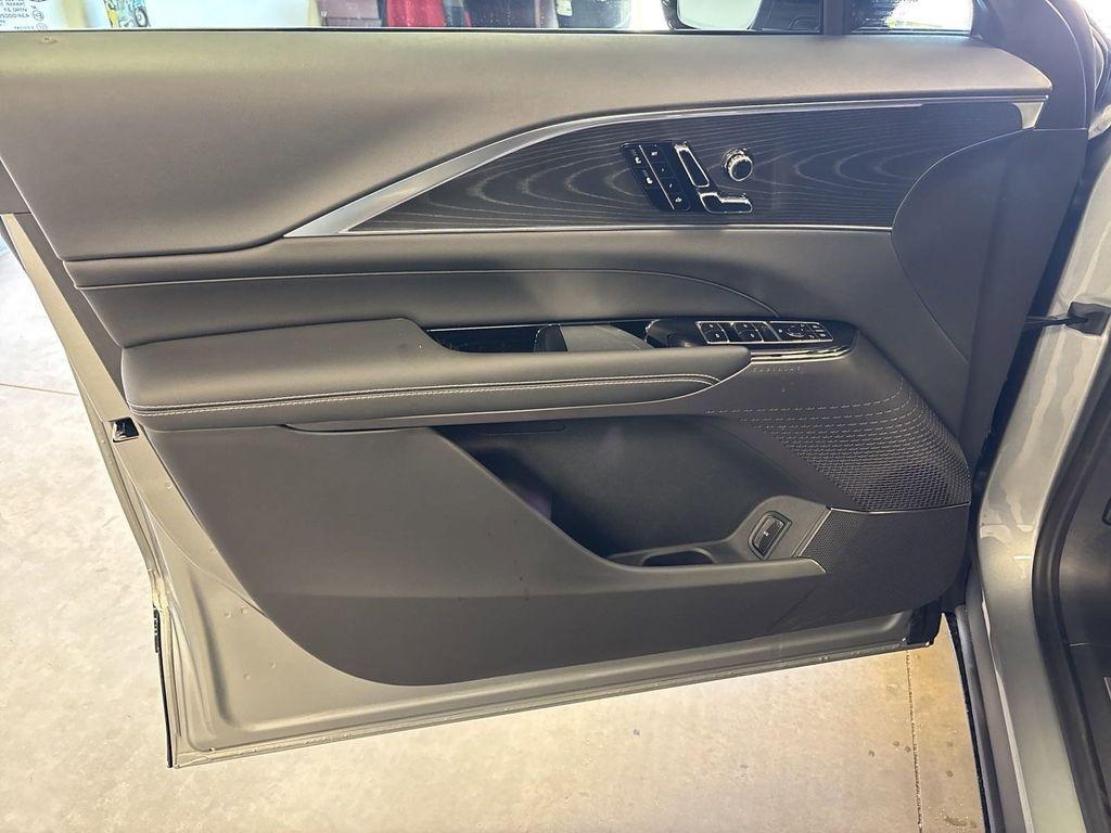 new 2025 Cadillac LYRIQ car, priced at $51,105