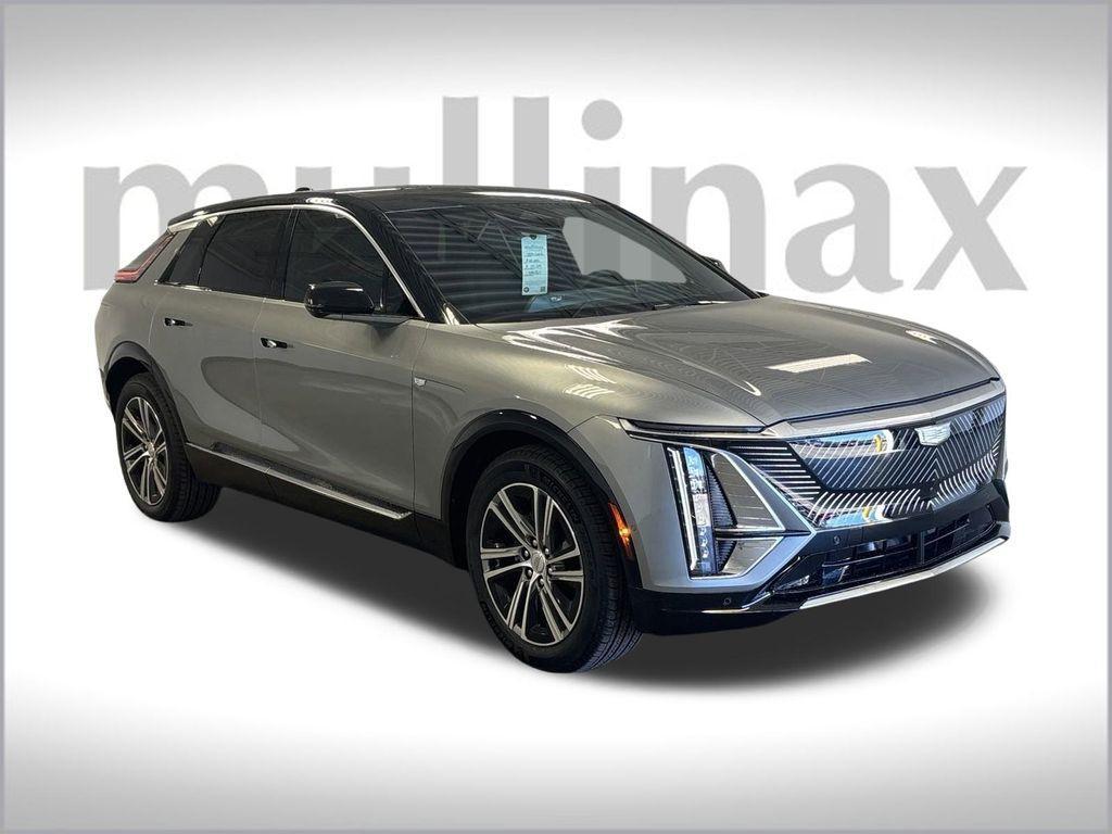 new 2025 Cadillac LYRIQ car, priced at $51,105