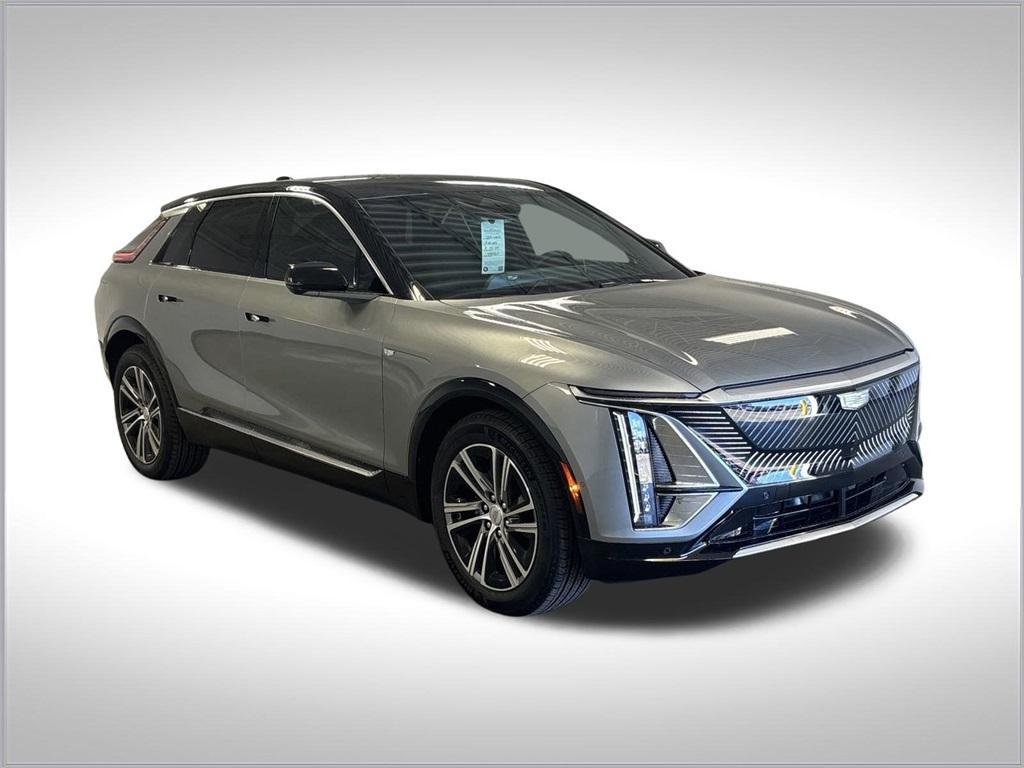 new 2025 Cadillac LYRIQ car, priced at $59,105