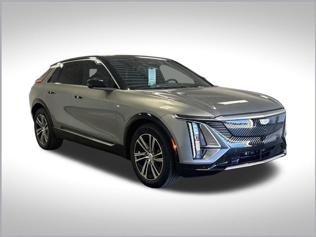 new 2025 Cadillac LYRIQ car, priced at $59,105