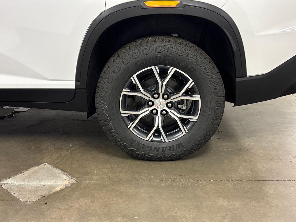 new 2026 GMC Acadia car, priced at $54,685