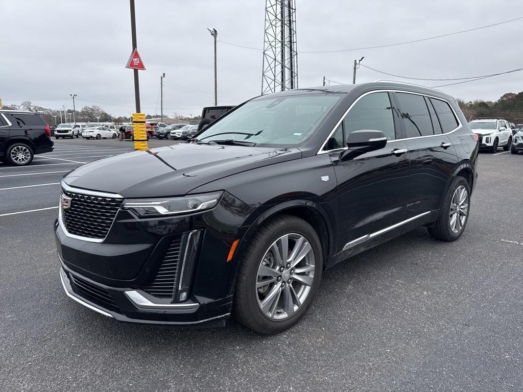 used 2023 Cadillac XT6 car, priced at $35,750