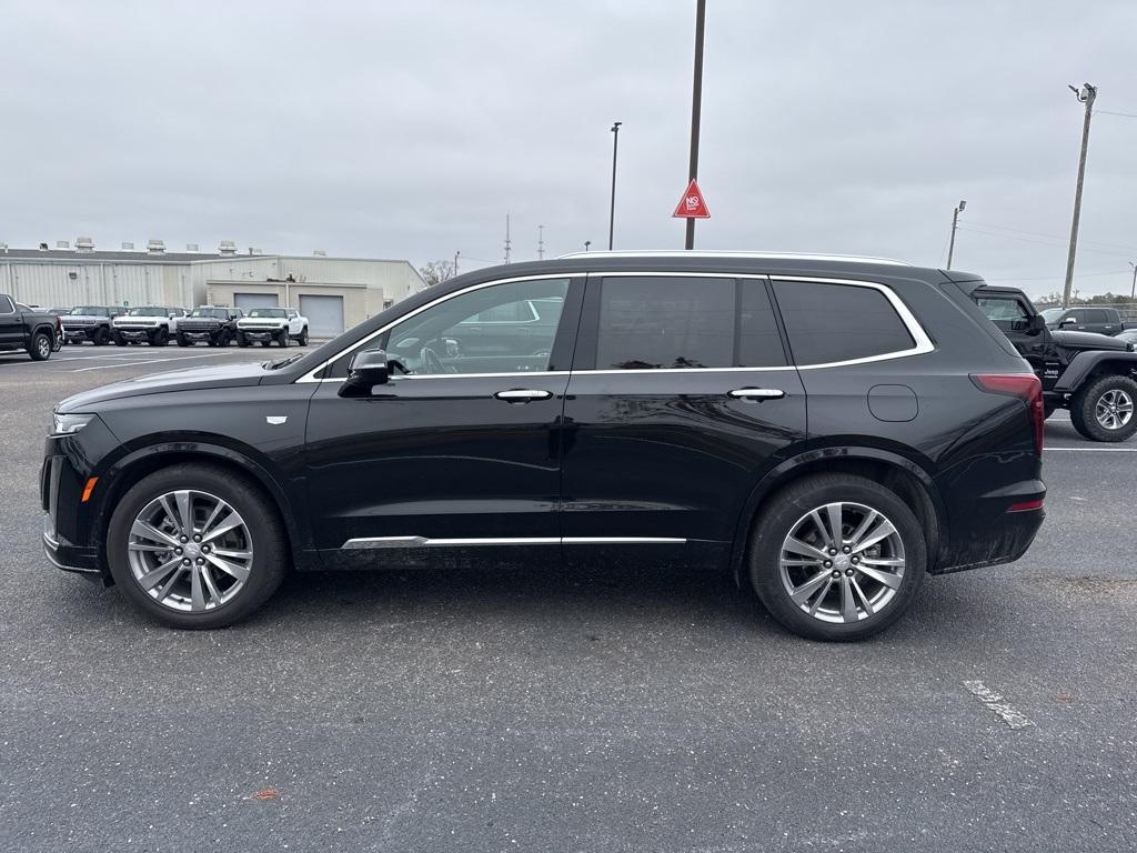 used 2023 Cadillac XT6 car, priced at $35,750