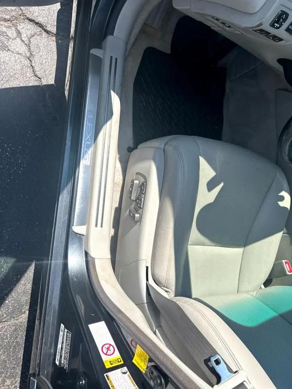 used 2011 Lexus LS 460 car, priced at $12,992