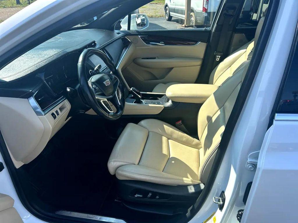 used 2017 Cadillac XT5 car, priced at $19,992