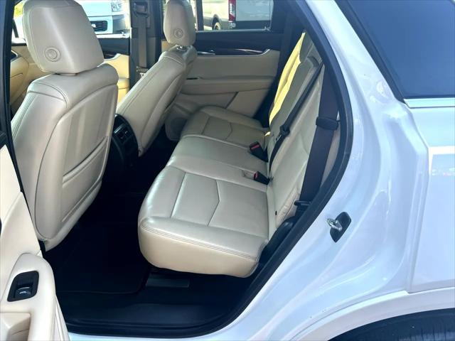 used 2017 Cadillac XT5 car, priced at $19,992