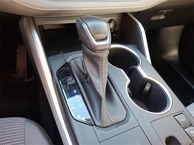 used 2023 Toyota Highlander Hybrid car, priced at $31,899