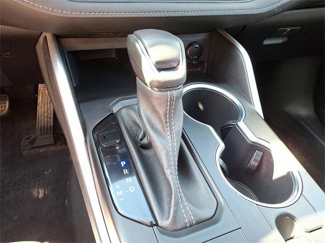 used 2022 Toyota Highlander car, priced at $32,848