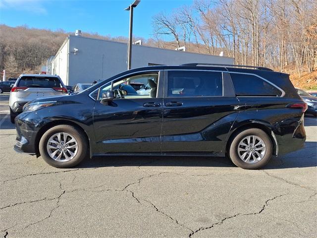 used 2022 Toyota Sienna car, priced at $38,500