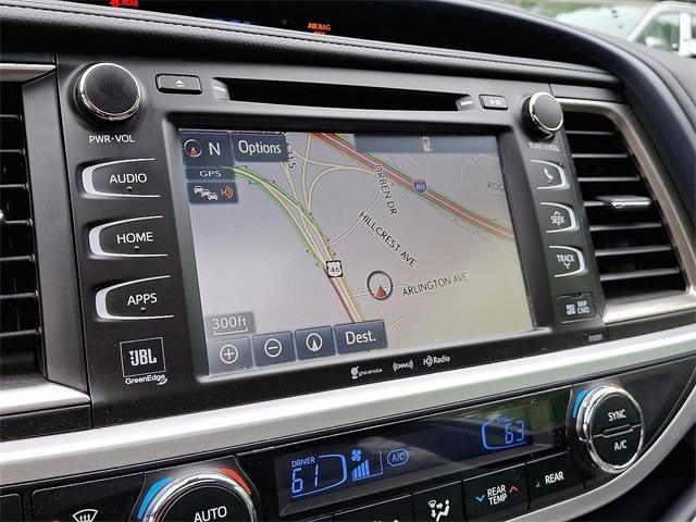 used 2019 Toyota Highlander car, priced at $32,995