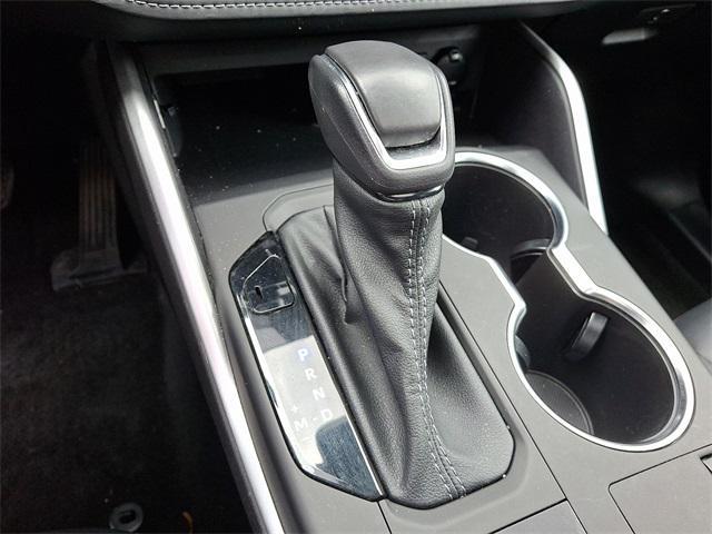 used 2023 Toyota Highlander car, priced at $34,916