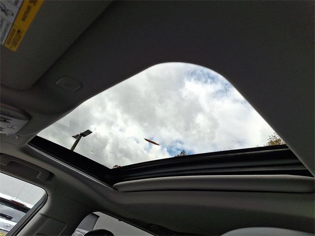 used 2023 Toyota Highlander car, priced at $34,916