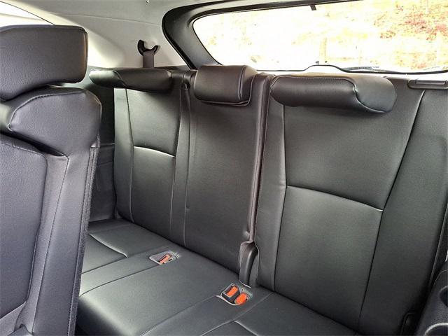 used 2023 Toyota Highlander car, priced at $34,916