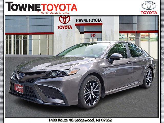 used 2024 Toyota Camry Hybrid car, priced at $29,999