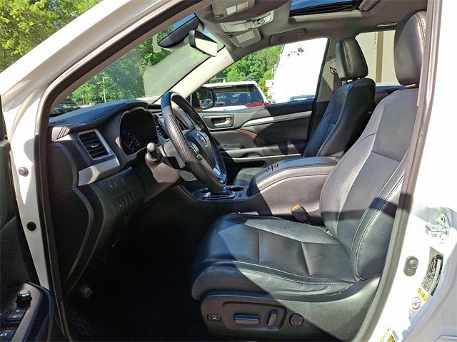 used 2017 Toyota Highlander car, priced at $24,850