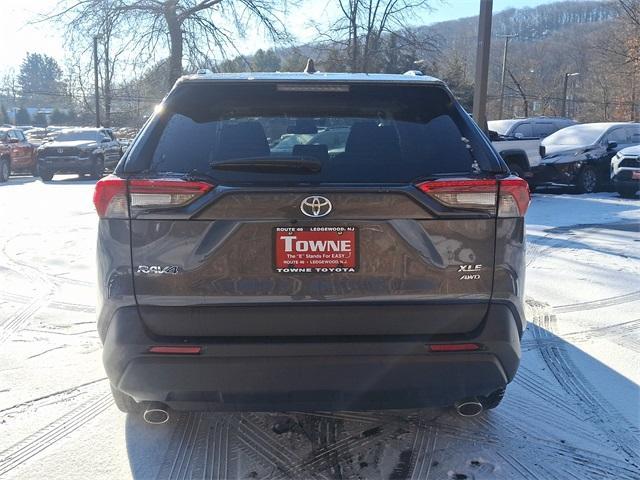 used 2022 Toyota RAV4 car, priced at $29,995