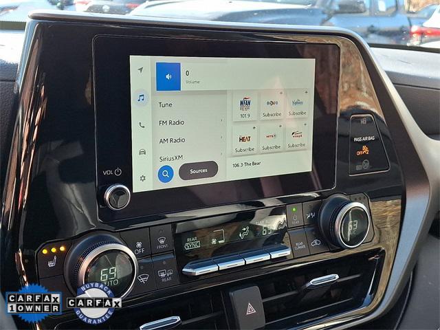 used 2024 Toyota Highlander car, priced at $41,821