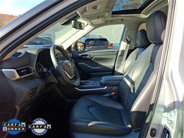 used 2024 Toyota Highlander car, priced at $41,821