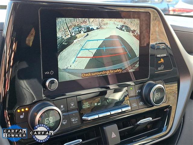 used 2024 Toyota Highlander car, priced at $41,821