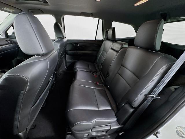 used 2021 Honda Pilot car, priced at $29,990