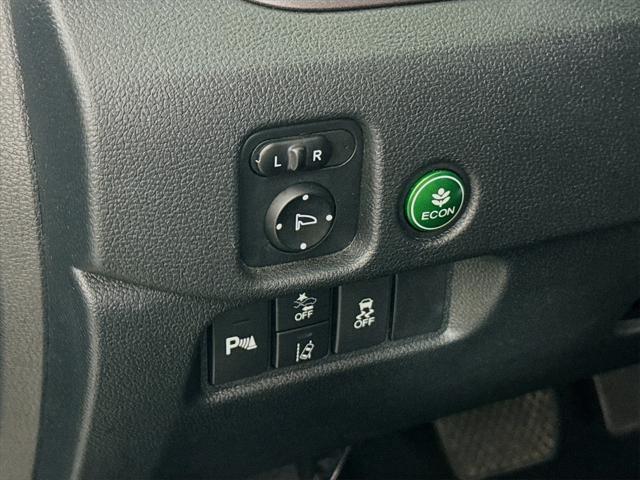used 2022 Honda Passport car, priced at $29,999