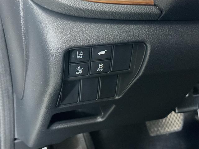 used 2020 Honda CR-V car, priced at $27,690