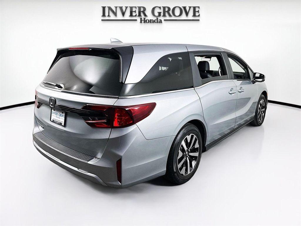 used 2025 Honda Odyssey car, priced at $41,990
