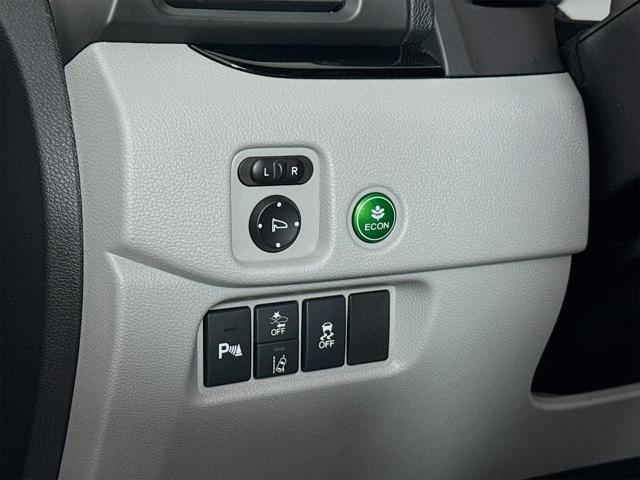 used 2021 Honda Pilot car, priced at $31,490