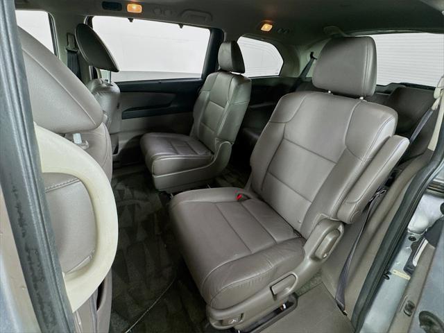 used 2016 Honda Odyssey car, priced at $12,990