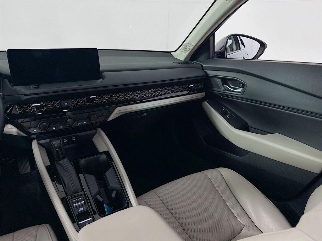 used 2023 Honda Accord Hybrid car, priced at $28,489