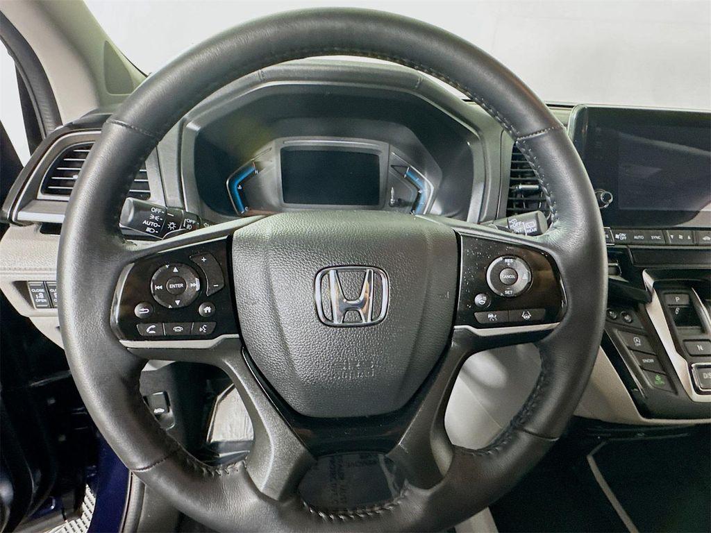 used 2023 Honda Odyssey car, priced at $41,990