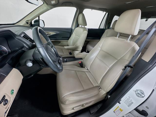 used 2021 Honda Pilot car, priced at $29,990