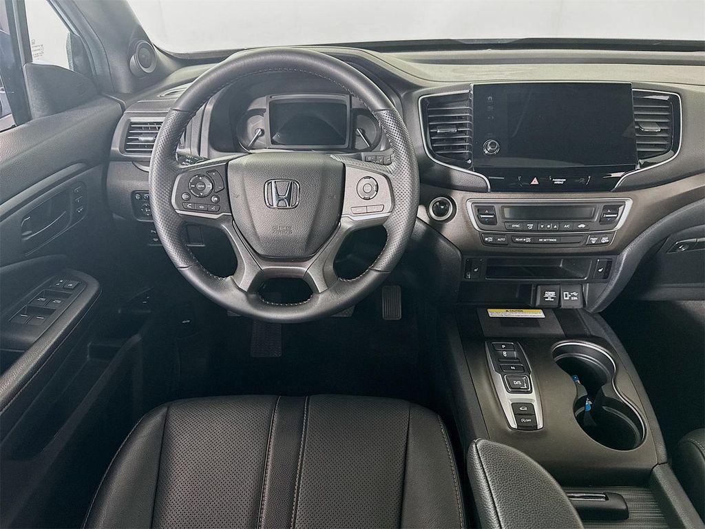 used 2022 Honda Passport car, priced at $30,490