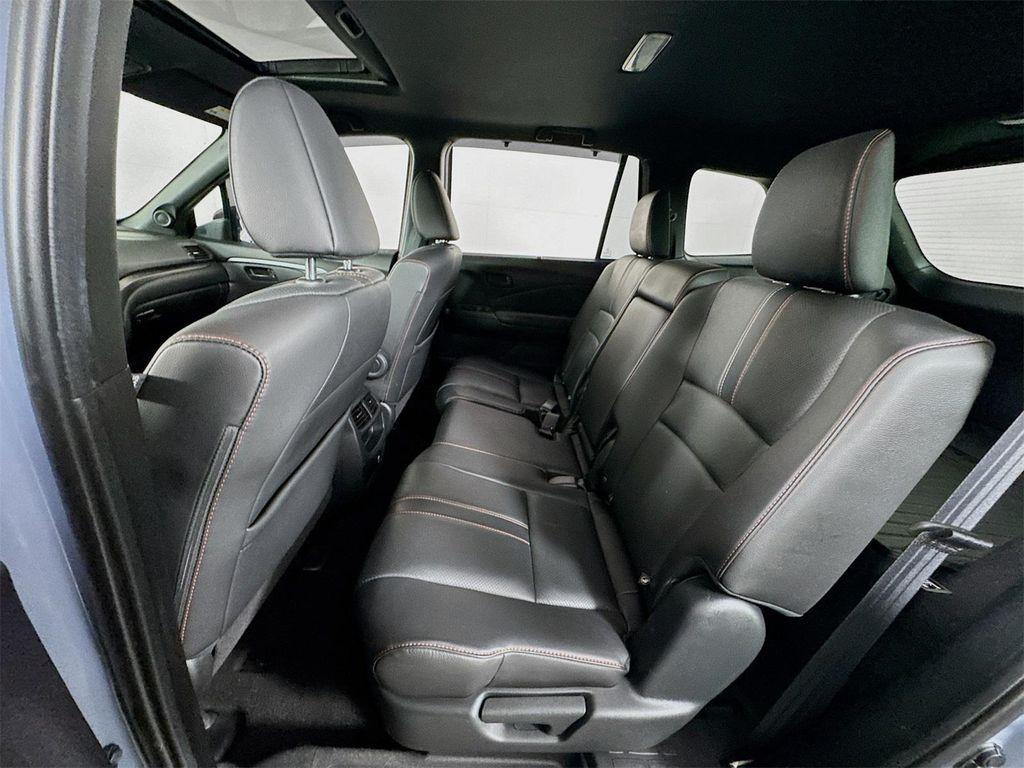 used 2022 Honda Passport car, priced at $30,490