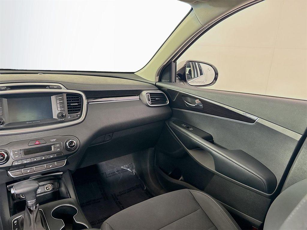 used 2019 Kia Sorento car, priced at $16,490