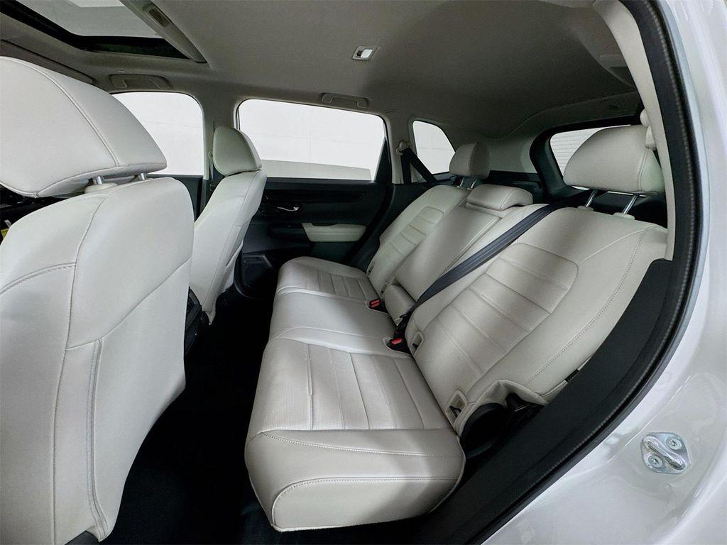 used 2025 Honda CR-V car, priced at $35,990