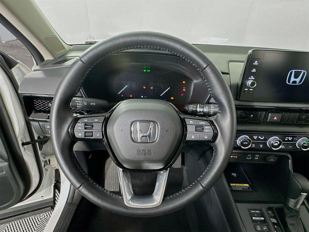 used 2025 Honda CR-V car, priced at $35,990