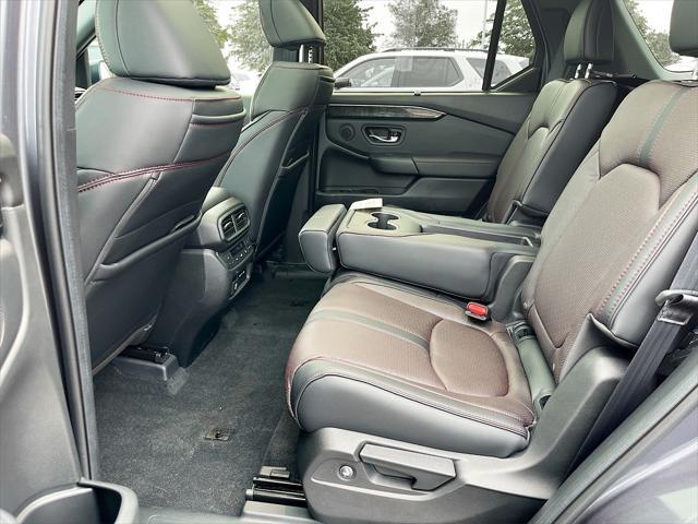new 2025 Honda Pilot car, priced at $52,226