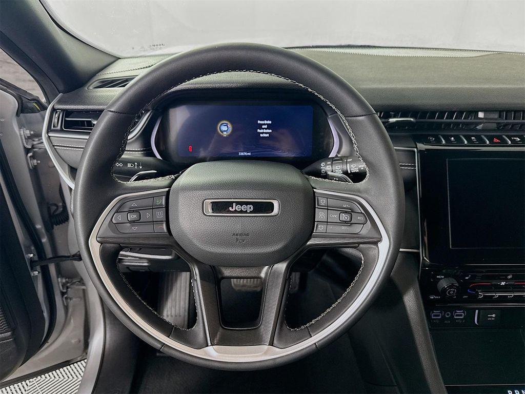 used 2024 Jeep Grand Cherokee car, priced at $26,999