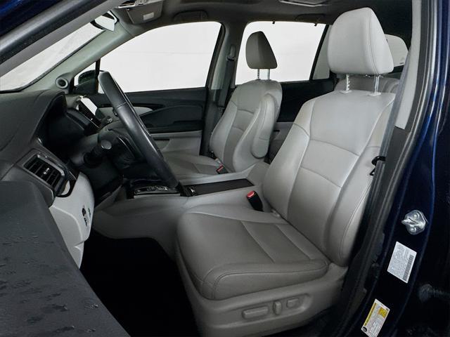 used 2022 Honda Pilot car, priced at $34,489