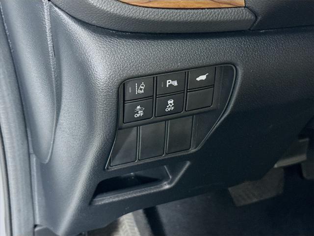 used 2022 Honda CR-V Hybrid car, priced at $33,990