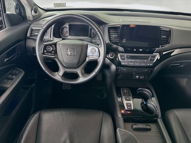 used 2022 Honda Pilot car, priced at $31,990