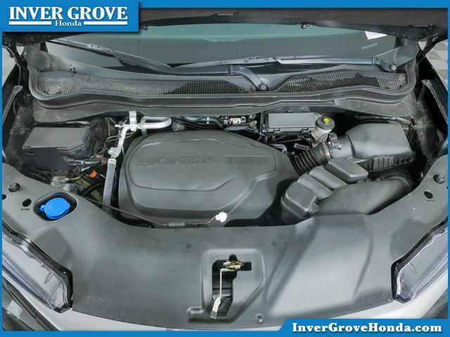 used 2022 Honda Pilot car, priced at $33,990