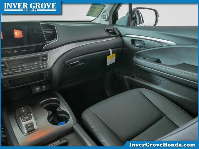 used 2022 Honda Pilot car, priced at $33,990