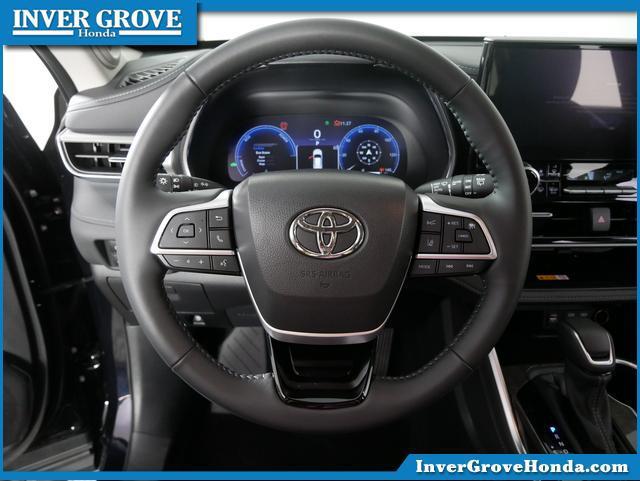 used 2024 Toyota Highlander Hybrid car, priced at $59,990